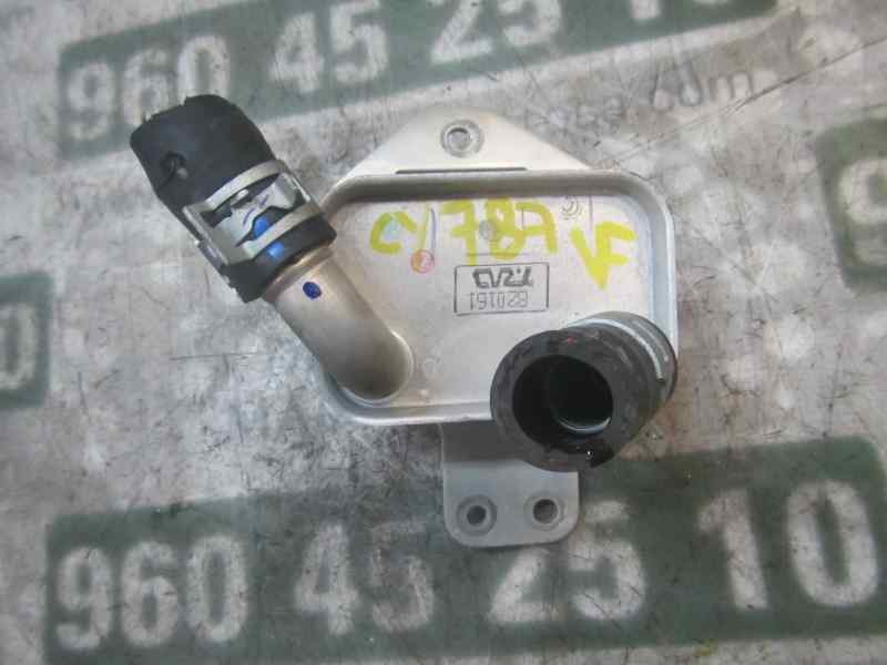 Recambio de enfriador aceite motor para toyota rav 4 referencia OEM IAM 1571036010 820161 820161