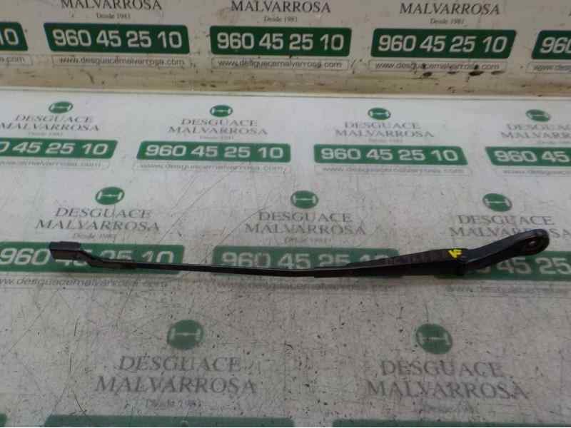 Recambio de brazo limpia delantero derecho para opel zafira tourer 2.0 cdti cat referencia OEM IAM 20812594  