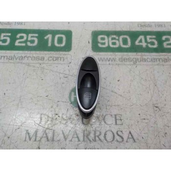 MANDO ELEVALUNAS TRASERO DERECHO A21182199587C45 A2118219958 