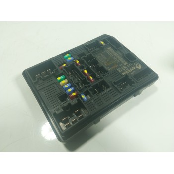 CAJA RELES / FUSIBLES 284B78285R 284B78285R 