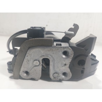 CERRADURA PUERTA TRASERA DERECHA 825021122R 825021122R 