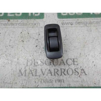 MANDO ELEVALUNAS TRASERO IZQUIERDO 848100F010 