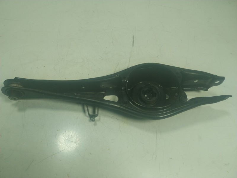 Recambio de brazo suspension inferior trasero izquierdo para volkswagen arteon (3h7, 3h8) 2.0 tdi referencia OEM IAM 3Q0505311G 