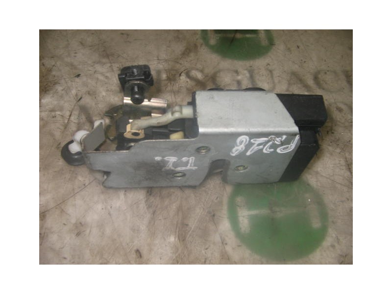 Recambio de cerradura puerta trasera izquierda para fiat brava (182) 1.4 12v cat referencia OEM IAM   