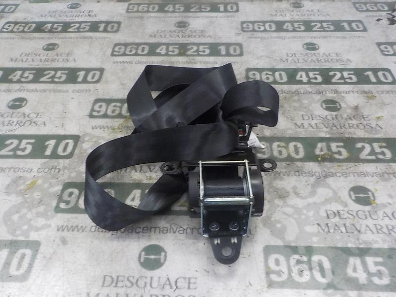 Recambio de cinturon seguridad trasero central para toyota verso 1.6 16v cat referencia OEM IAM 733500F023C0  