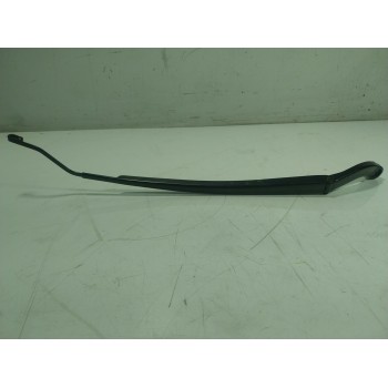 BRAZO LIMPIA DELANTERO DERECHO 8521142210 