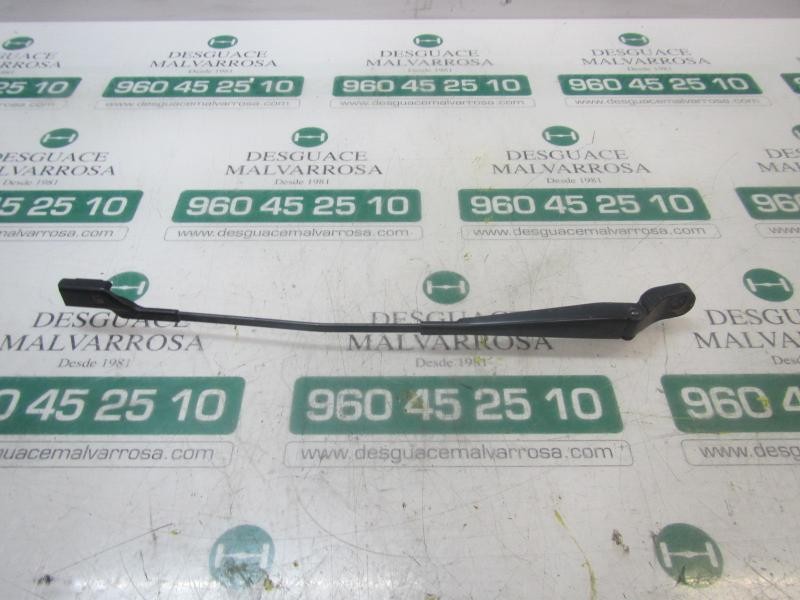 Recambio de brazo limpia delantero derecho para skoda roomster (5j7) elegance referencia OEM IAM 5J1955410C  