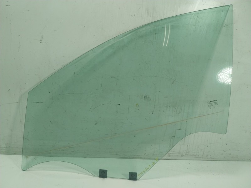 Recambio de cristal puerta delantero izquierdo para renault captur ii 1.0 tce referencia OEM IAM 803018224R  