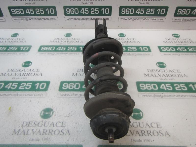 Recambio de amortiguador delantero derecho para dacia sandero básico referencia OEM IAM 8200647862  