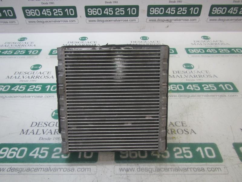 Recambio de evaporador aire acondicionado para skoda roomster (5j7) elegance referencia OEM IAM 6Q0820103F  