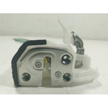 CERRADURA PUERTA TRASERA DERECHA 