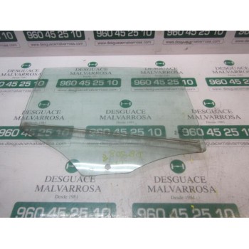 CRISTAL PUERTA TRASERO DERECHO 51357067794 