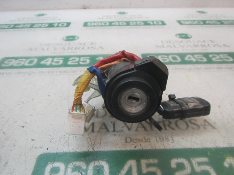 Recambio de antirrobo para kia rio drive referencia OEM IAM 819001WD00  