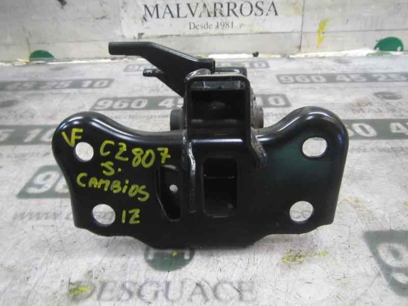 Recambio de soporte cambio para toyota verso 1.6 16v cat referencia OEM IAM 123720T270  