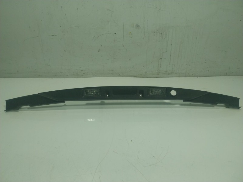 Recambio de maneta porton para bmw serie 7 (e65/e66) 730ld referencia OEM IAM 51137134036  