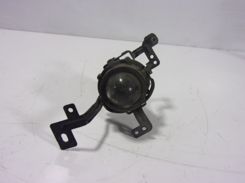 Recambio de faro antiniebla izquierdo para kia cee´´d 1.6 gdi cat referencia OEM IAM 92201A2300  