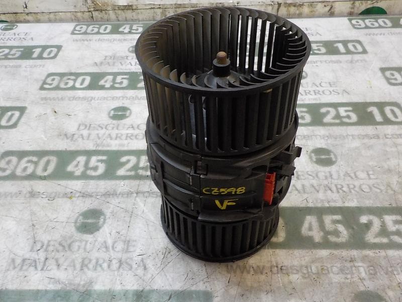 Recambio de motor calefaccion para renault scenic iii 1.5 dci diesel fap referencia OEM IAM 272109961R  