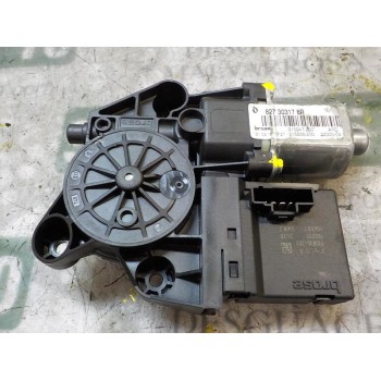 MOTOR ELEVALUNAS TRASERO DERECHO 827303178R 827303178R 