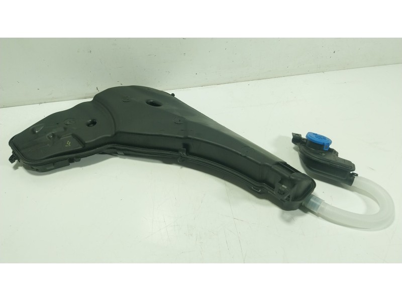 Recambio de deposito limpia para bmw x7 (g07) xdrive 40 d mild-hybrid referencia OEM IAM 61667483867 749982805 