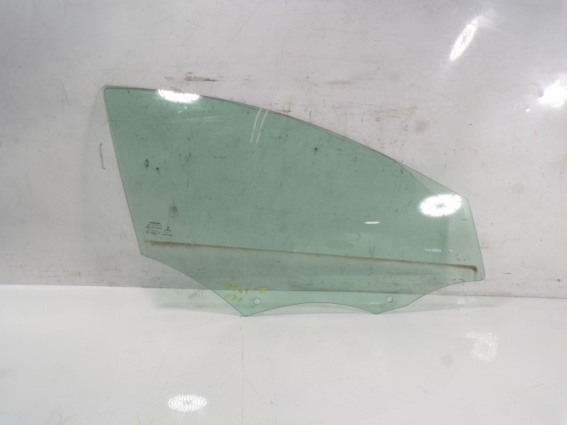 Recambio de cristal puerta delantero derecho para volvo v40 2.0 diesel cat referencia OEM IAM 32244819  