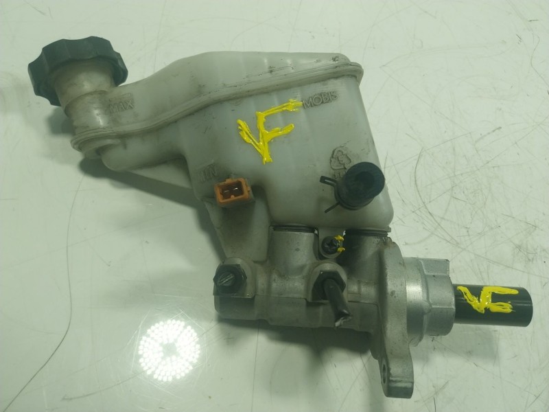 Recambio de bomba freno para kia pro cee´d (jd) 1.6 crdi 128 referencia OEM IAM 58510A5200  