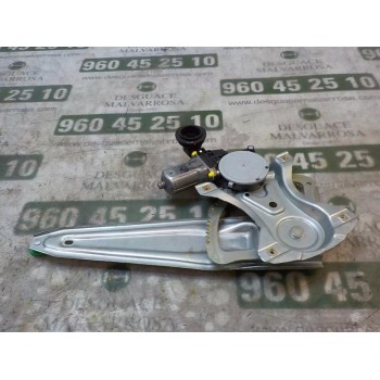 ELEVALUNAS TRASERO DERECHO 698300D220 