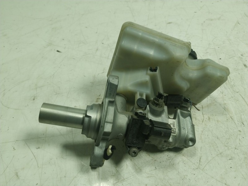 Recambio de bomba freno para seat leon (5f1) 1.2 tsi referencia OEM IAM 5Q1614019AC 5Q1611301 5Q1614019Q