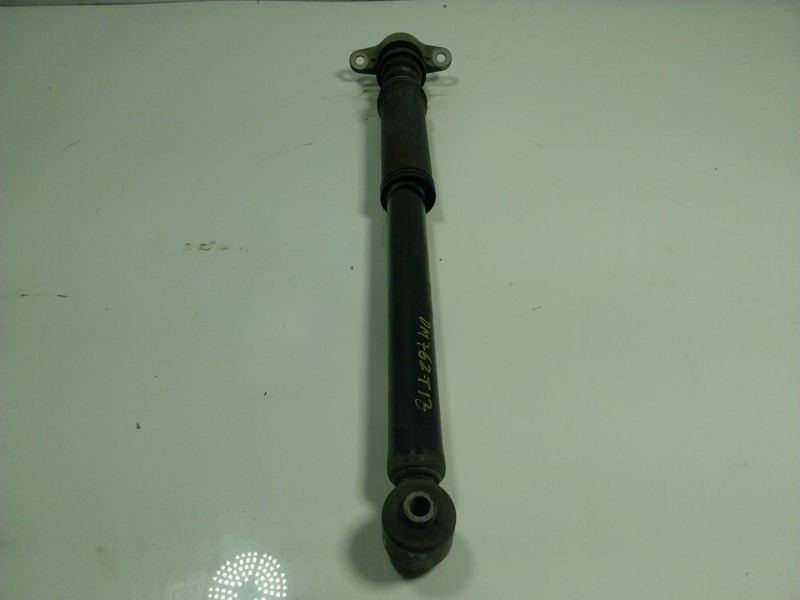 Recambio de amortiguador trasero izquierdo para kia stonic (ybcuv) 1.6 crdi cat referencia OEM IAM 55310H8650 55300H8650 