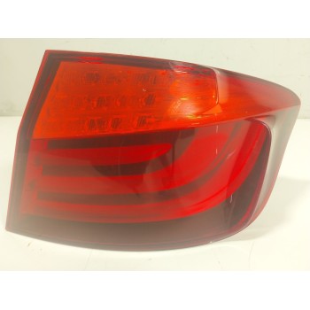 PILOTO TRASERO DERECHO 17346202 