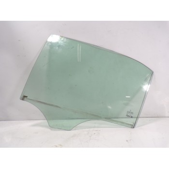 CRISTAL PUERTA TRASERO IZQUIERDO A2127350110 