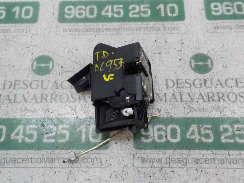 Recambio de cerradura puerta trasera derecha para dacia sandero 1.0 12v cat referencia OEM IAM 825022281R  