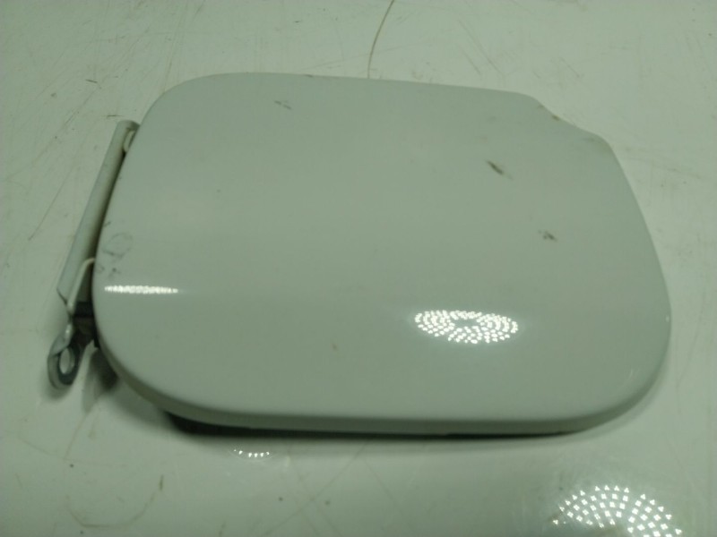 Recambio de tapa combustible para dacia sandero 1.5 dci diesel fap cat referencia OEM IAM 788304589R  