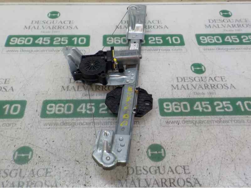 Recambio de elevalunas delantero derecho para dacia sandero 1.0 12v cat referencia OEM IAM 807209299R 807209299R 