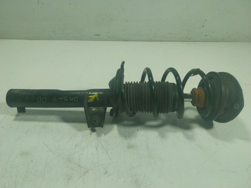 Recambio de amortiguador delantero derecho para seat leon (5f1) fr referencia OEM IAM 5Q0413023FN 5Q0413023FN 
