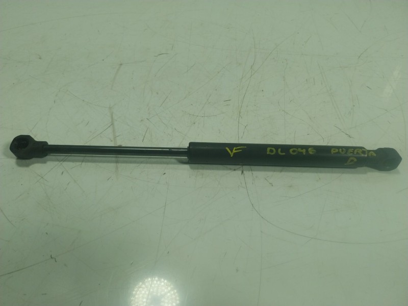 Recambio de retenedor puerta para renault twizy urban referencia OEM IAM  804623943R 