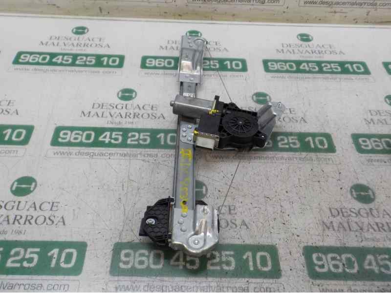 Recambio de elevalunas delantero izquierdo para dacia sandero 1.0 12v cat referencia OEM IAM 807211440R 807211440R 