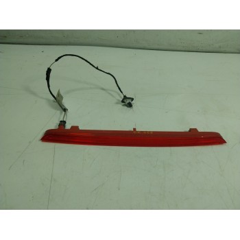 PILOTO TRASERO CENTRAL 8V0945097D 89A971170 