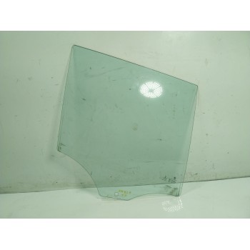 CRISTAL PUERTA TRASERO DERECHO 51352990300 