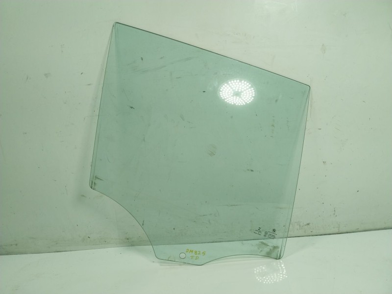 Recambio de cristal puerta trasero derecho para bmw x1 (e84) 2.0 16v turbodiesel referencia OEM IAM 51352990300  