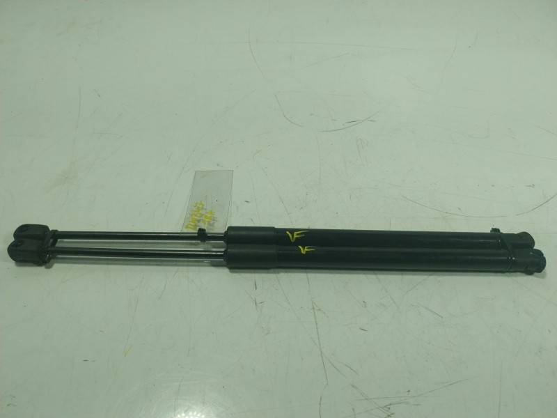 Recambio de amortiguadores maletero / porton para kia stonic (ybcuv) 1.2 cat referencia OEM IAM 81770H8410 81780H8410 