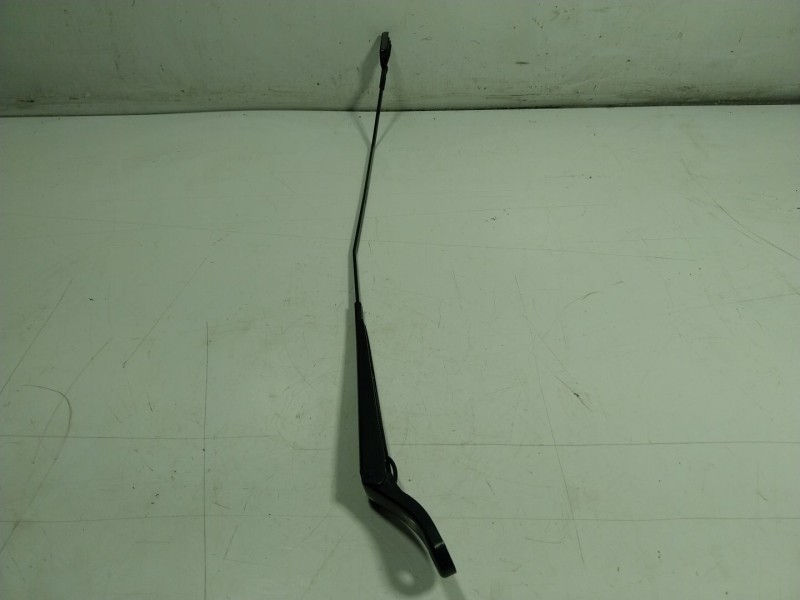 Recambio de brazo limpia delantero derecho para renault zoe (bfm_) zoe referencia OEM IAM 288867937R  