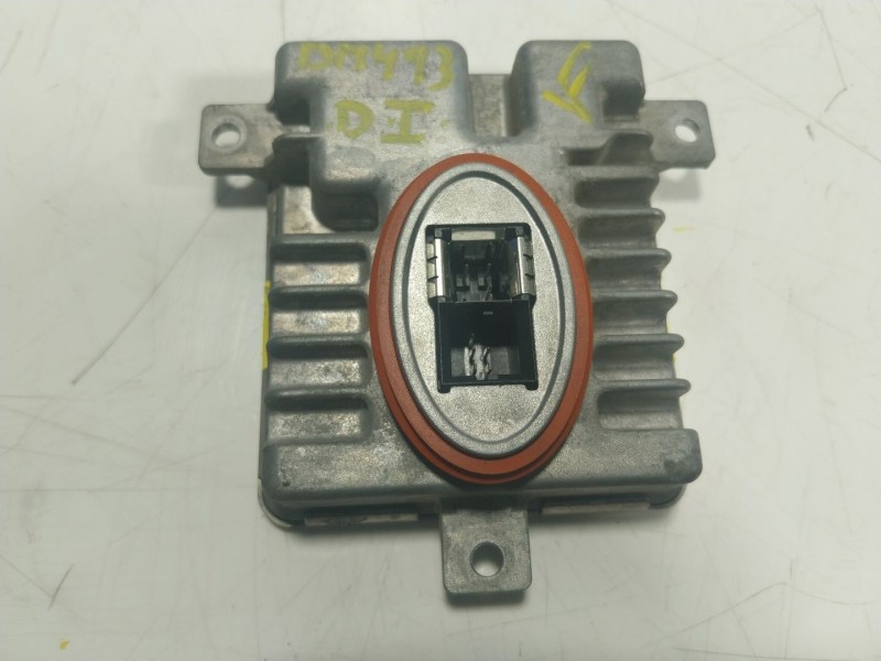 Recambio de centralita faros xenon para bmw serie 5 lim. (f10) 3.0 turbodiesel referencia OEM IAM 63117237647 7237647 