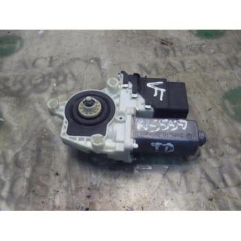 MOTOR ELEVALUNAS TRASERO IZQUIERDO 