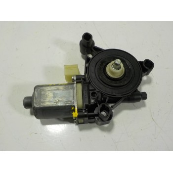 MOTOR ELEVALUNAS DELANTERO IZQUIERDO 5Q0959801C 5Q0959801C 