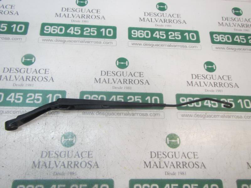 Recambio de brazo limpia delantero izquierdo para nissan nv 200 (m20) 1.5 dci cat referencia OEM IAM 28881JX31A  