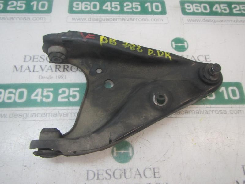 Recambio de brazo suspension inferior delantero derecho para dacia sandero básico referencia OEM IAM 545004269R  