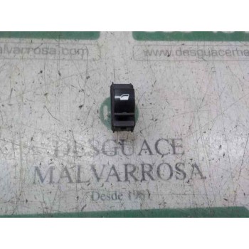 MANDO ELEVALUNAS DELANTERO DERECHO 96657927ZD 