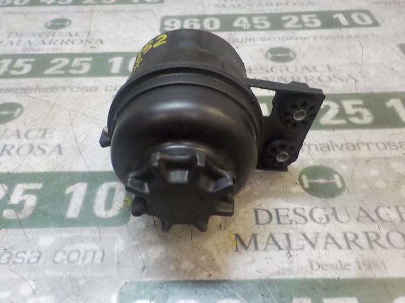 Recambio de deposito servo para bmw serie 3 berlina (e90) 2.0 16v diesel referencia OEM IAM 32416851217  