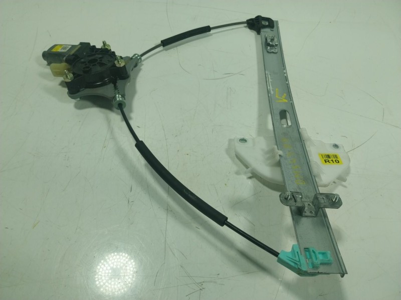 Recambio de elevalunas delantero derecho para kia stonic (ybcuv) 1.2 cat referencia OEM IAM 82460H8000 82460H8000 