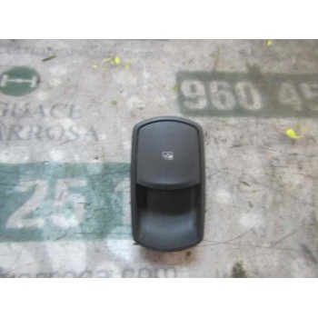 MANDO ELEVALUNAS DELANTERO DERECHO 